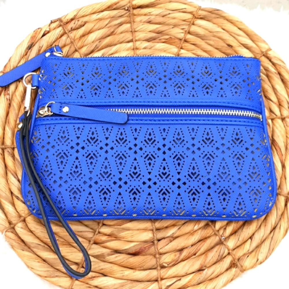 NWOT STREET LEVEL WRISTLET